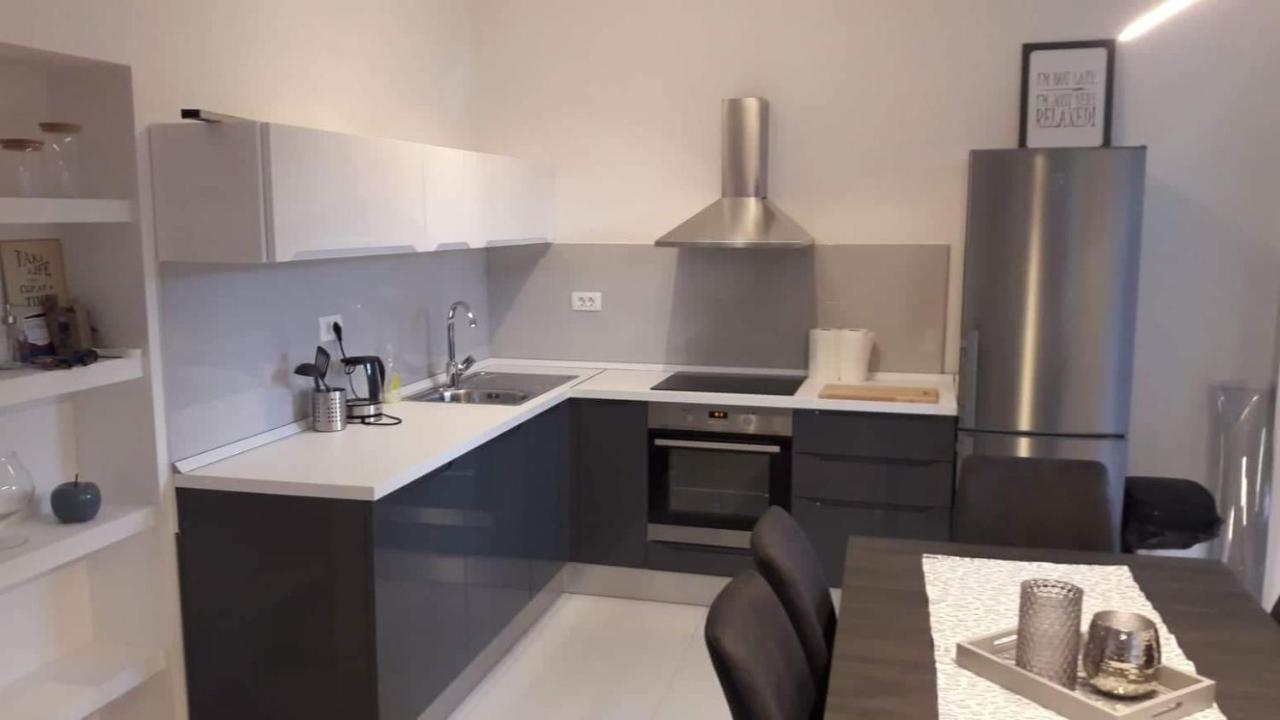 Apartman Ivana Podgora Zewnętrze zdjęcie